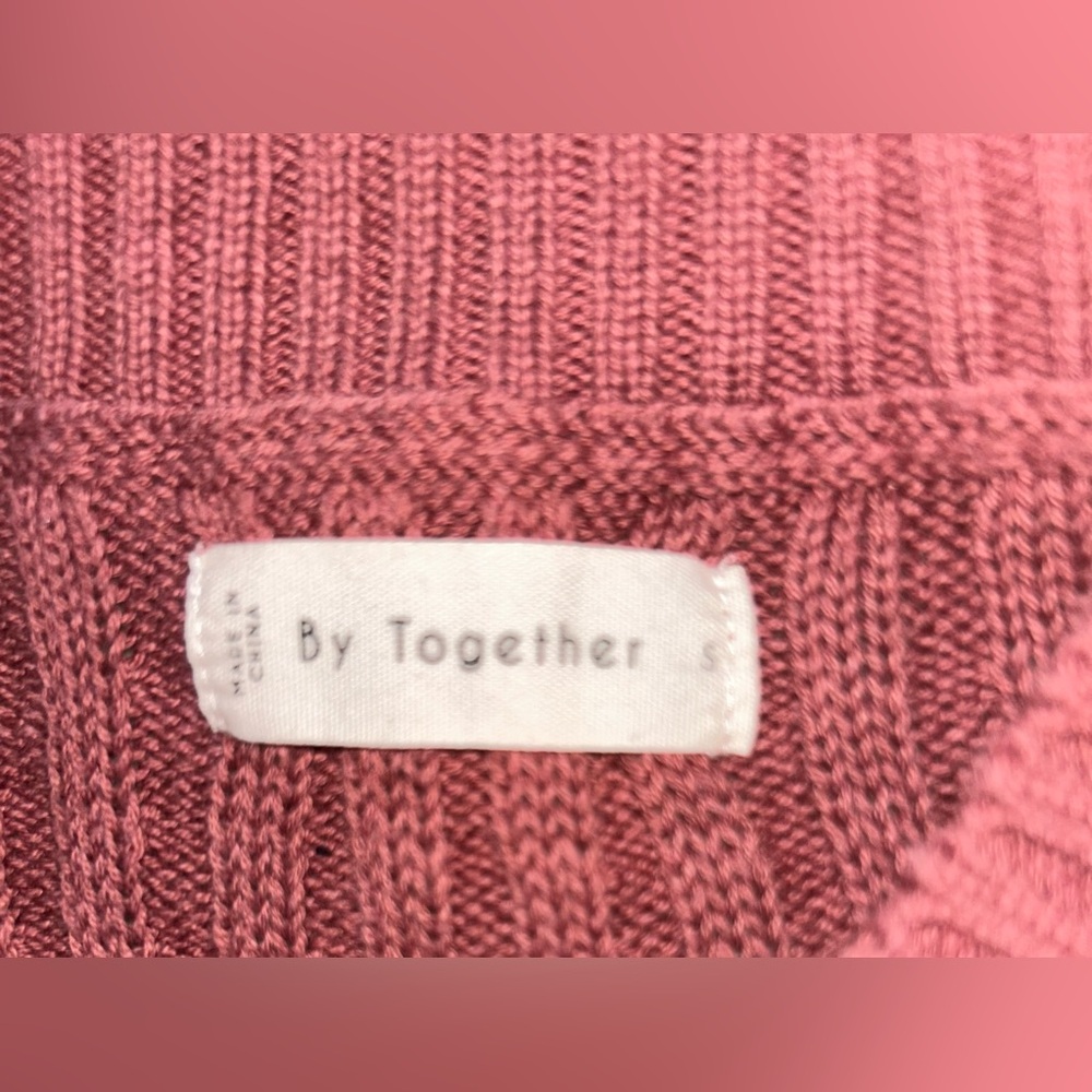 By Together Oversized small sweater Dusty Rose. Boutique brand - Picture 2 of 5